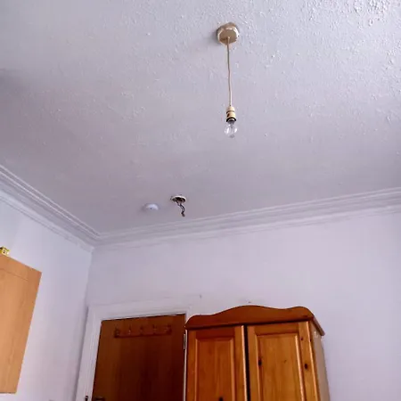 Cabra Park Modern فندق *